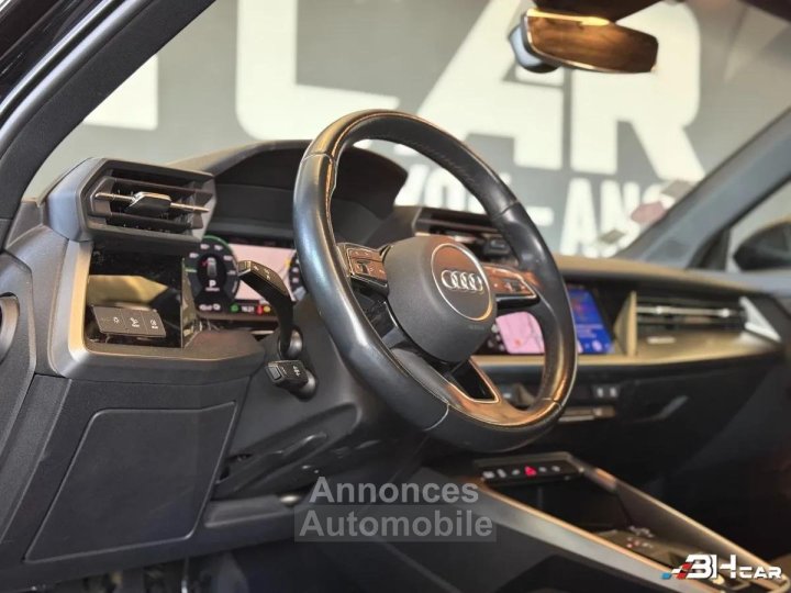 Audi A3 III 40 e-tron 204ch Business line S tronic 6 - 14