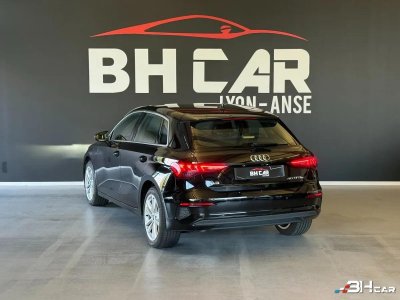 Audi A3 III 40 e-tron 204ch Business line S tronic 6   - 17