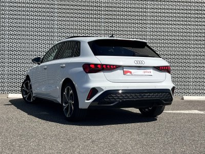 Audi A3 Sportback TFSI Mild Hybrid 150 S tronic 7 S line   - 4