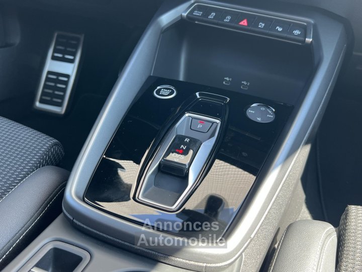 Audi A3 Sportback TFSI Mild Hybrid 150 S tronic 7 S line - 32