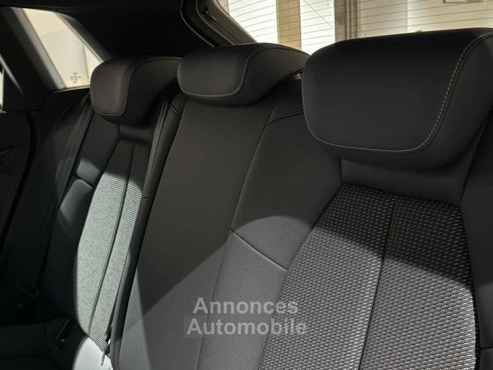 Audi A3 Sportback TFSI Mild Hybrid 150 S tronic 7 S line - 32