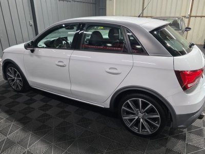 Audi A1 10 TFSI 95ch Ultra Style &Agrave; partir de 19142 -mois   - 6
