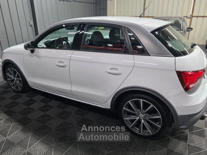 Audi A1 10 TFSI 95ch Ultra Style &Agrave; partir de 19142 -mois - 6