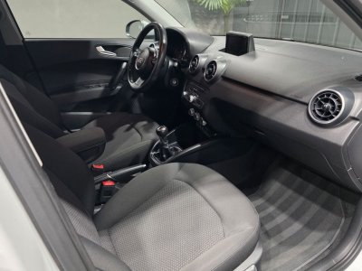 Audi A1 10 TFSI 95ch Ultra Style &Agrave; partir de 19142 -mois   - 7