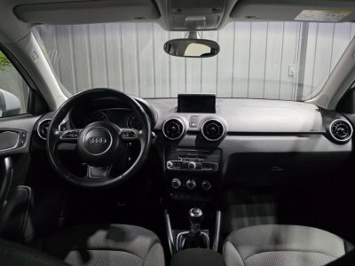 Audi A1 10 TFSI 95ch Ultra Style &Agrave; partir de 19142 -mois   - 9