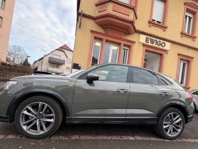 Audi Q3 Sportback 15 35 tfsi 150 s-line s-tronic 7 black edition bva toit ouvrant garantie constructeur   - 3