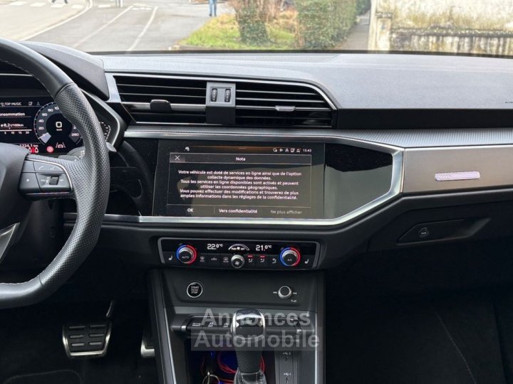 Audi Q3 Sportback 15 35 tfsi 150 s-line s-tronic 7 black edition bva toit ouvrant garantie constructeur - 24