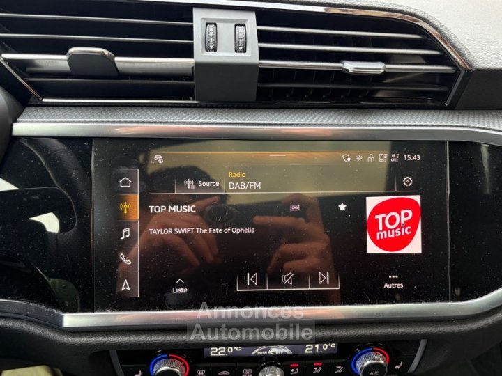 Audi Q3 Sportback 15 35 tfsi 150 s-line s-tronic 7 black edition bva toit ouvrant garantie constructeur - 27