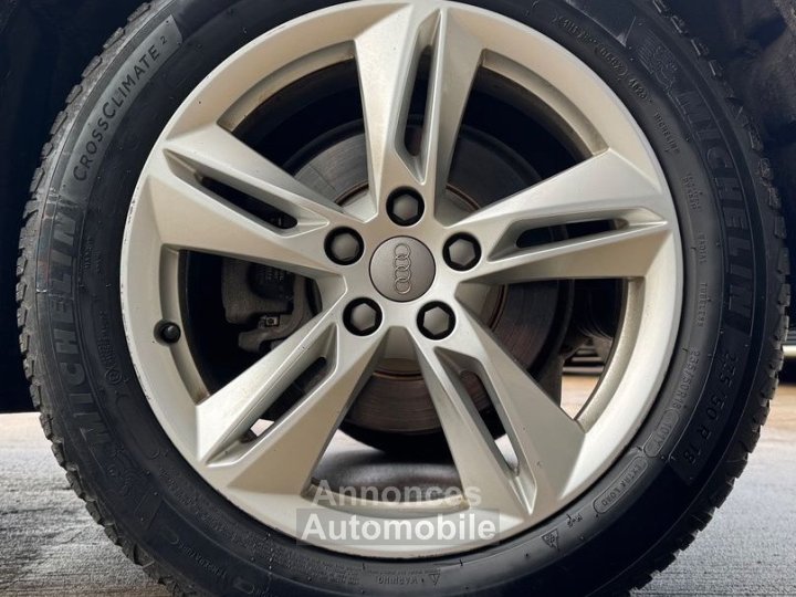 Audi Q3 14 tfsi 150 s-line s-tronic %2B cam&eacute;ra - 23