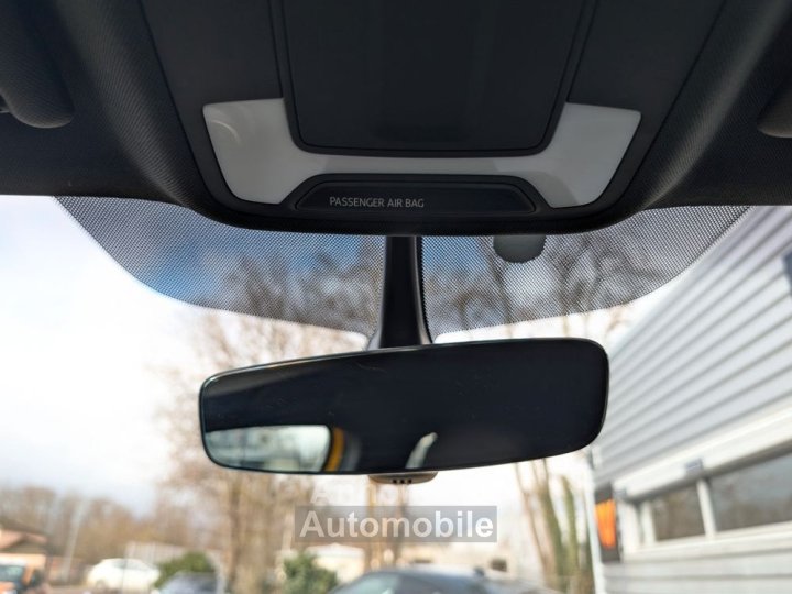 Audi Q2 14 35 tfsi 150ch s-line bva entretien siege chauffant apple carplay camera recul - 22