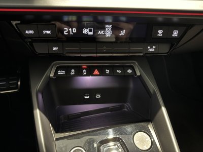 Audi A3 Sportback 35 TFSI Mild Hybrid 150 S tronic 7 S line   - 16