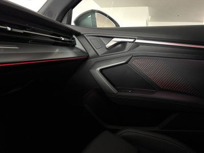 Audi A3 Sportback 35 TFSI Mild Hybrid 150 S tronic 7 S line   - 24