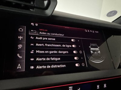 Audi A3 Sportback 35 TFSI Mild Hybrid 150 S tronic 7 S line   - 46