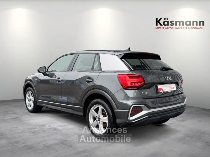 Audi Q2 S line 35TFSI MATRIX AHK NAV KAM SHZ - 3