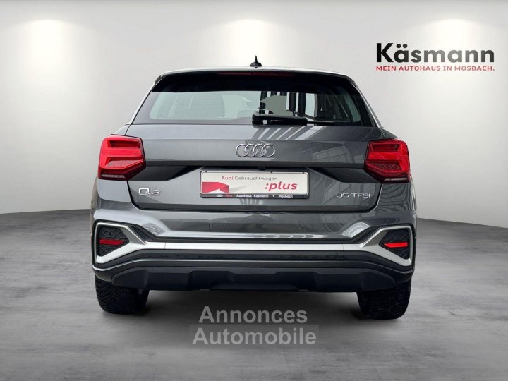 Audi Q2 S line 35TFSI MATRIX AHK NAV KAM SHZ - 4
