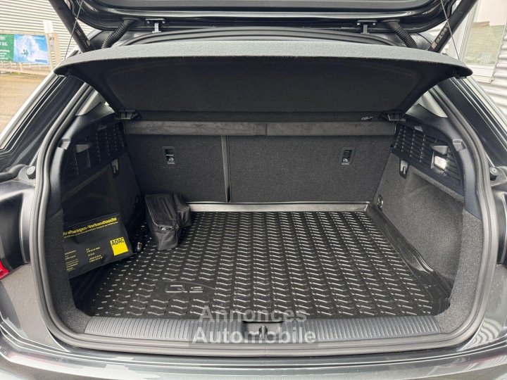 Audi Q2 S line 35TFSI MATRIX AHK NAV KAM SHZ - 5