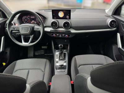 Audi Q2 S line 35TFSI MATRIX AHK NAV KAM SHZ   - 7