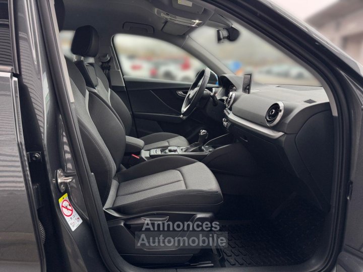 Audi Q2 S line 35TFSI MATRIX AHK NAV KAM SHZ - 12