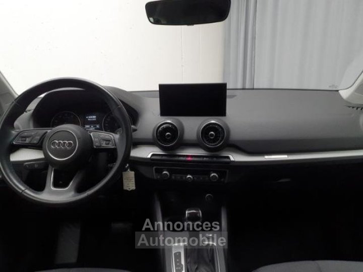 Audi Q2 35 TFSI S tronic S line Navi LED SHZ RFK PDC - 5