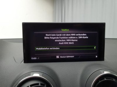 Audi Q2 35 TFSI S tronic S line Navi LED SHZ RFK PDC   - 11