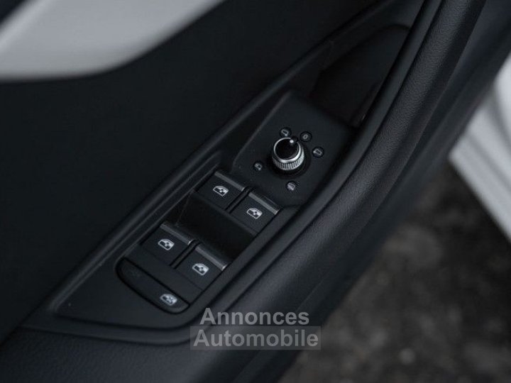 Audi A4 30 TDI 136CH S LINE TRONIC 7 7CV - 24