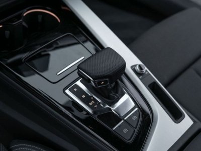 Audi A4 30 TDI 136CH S LINE TRONIC 7 7CV - 30