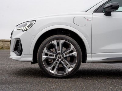 Audi Q3 45 TFSI e S LINE | TVA RECUPERABLE Si&egrave;ges &eacute;l&eacute;ctriques CARPLAY   - 11