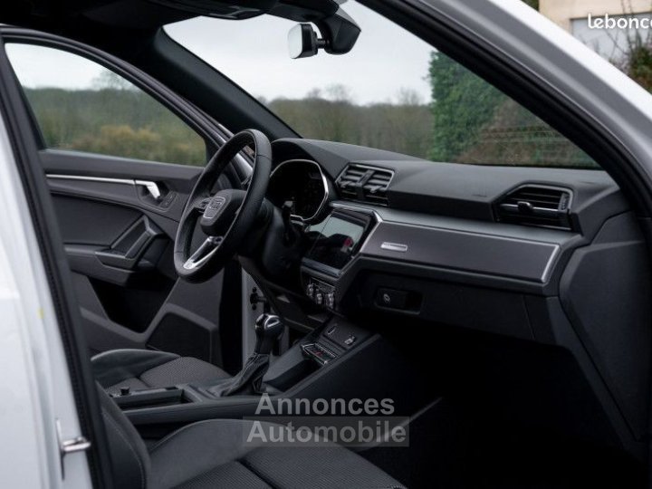 Audi Q3 45 TFSI e S LINE | TVA RECUPERABLE Si&egrave;ges &eacute;l&eacute;ctriques CARPLAY - 15