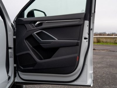 Audi Q3 45 TFSI e S LINE | TVA RECUPERABLE Si&egrave;ges &eacute;l&eacute;ctriques CARPLAY   - 22