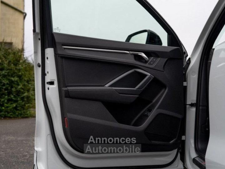 Audi Q3 45 TFSI e S LINE | TVA RECUPERABLE Si&egrave;ges &eacute;l&eacute;ctriques CARPLAY - 23