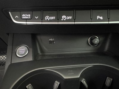 Audi A4 AVANT Avant 40 TDI 204 Pack S line S tronic 7   - 9