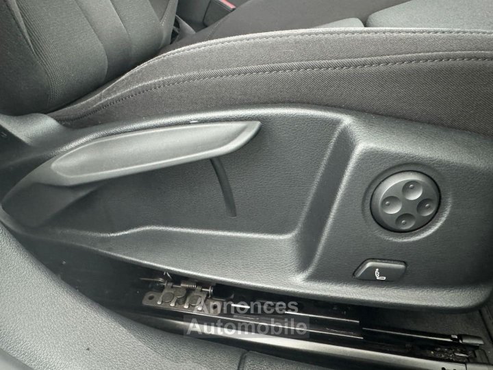 Audi A4 AVANT Avant 40 TDI 204 Pack S line S tronic 7 - 12