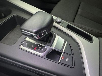 Audi A4 AVANT Avant 40 TDI 204 Pack S line S tronic 7 - 14