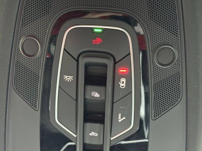 Audi A6 AVANT Avant 55 TFSIe 367 ch S tronic 7 Quattro Competition   - 43