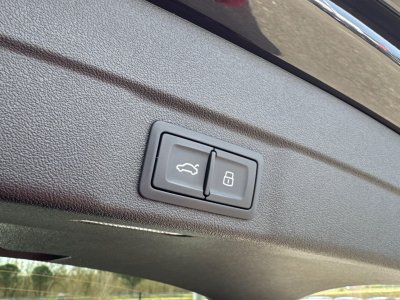 Audi A6 AVANT Avant e-hybrid 299 ch S tronic 7 Quattro S line   - 23