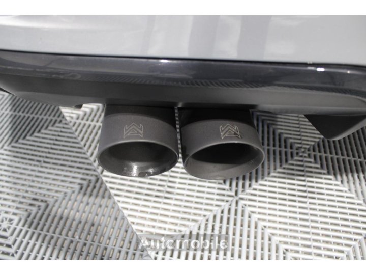 Audi S3 Sportback Quattro 20 TFSI  310cv S-tronic - 25