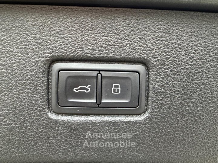 Audi Q7 30 V6 TDI Clean Diesel 272 Tiptronic 8 Quattro 7pl Sline/Affichage t&ecirc;te haute/Attelage &eacute;lectrique/Pack Bose/Garantie 12 mois - 18