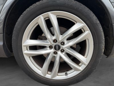 Audi Q7 30 V6 TDI Clean Diesel 272 Tiptronic 8 Quattro 7pl Sline/Affichage t&ecirc;te haute/Attelage &eacute;lectrique/Pack Bose/Garantie 12 mois   - 24