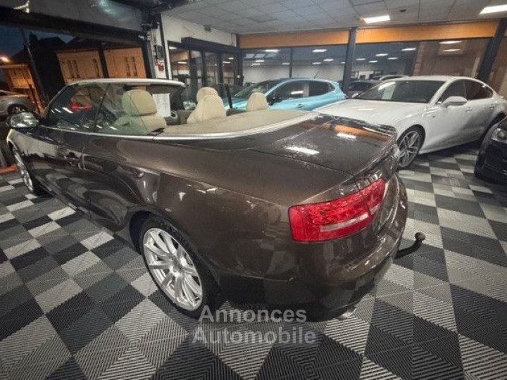 Audi A5 CABRIOLET 30 TDI Quattro (176kW) S-tronic - 6