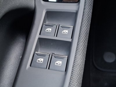 Audi A5 AVANT Avant TDI Hybride 204 ch S tronic 7 Business Executive   - 13