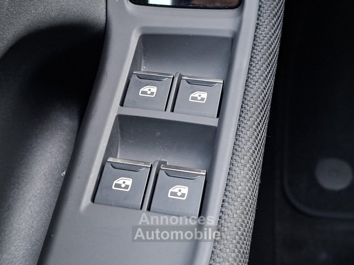 Audi A5 AVANT Avant TDI Hybride 204 ch S tronic 7 Business Executive - 13