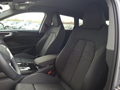 Audi A5 AVANT Avant TDI Hybride 204 ch S tronic 7 Business Executive   - 42