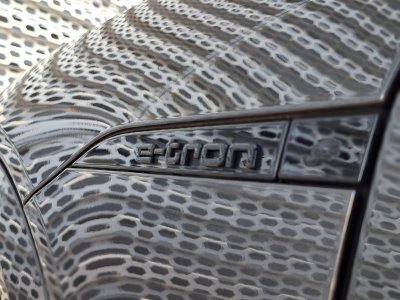 Audi Q8 E-TRON SPORTBACK e-tron Sportback 55 408 ch 114 kWh Quattro S line - 63