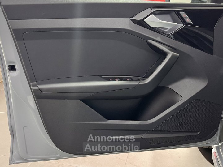 Audi A1 Sportback 30 TFSI 116 ch S tronic 7 S Line - 11