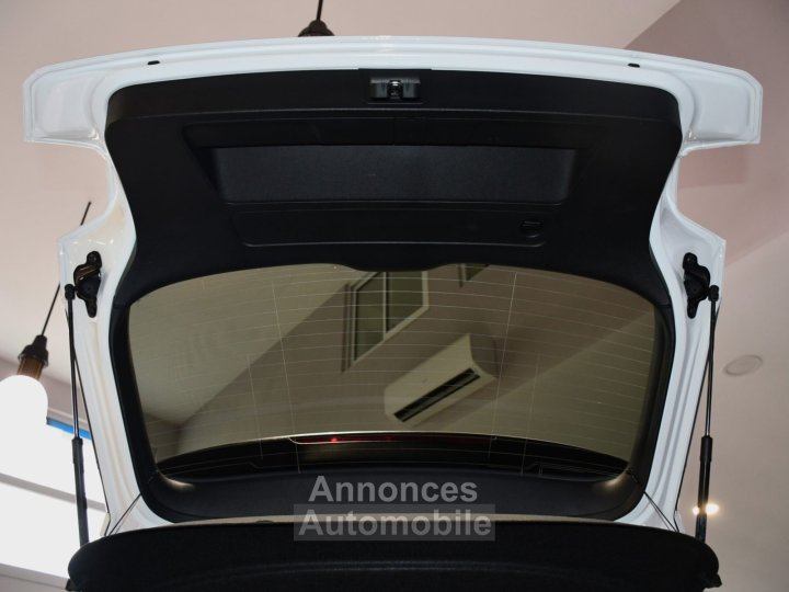 Audi Q2 S-Line 35 TFSI 150 S-Tronic GPS Virtual Caméra Bang Olufsen Pré Sense Régulateur Semi Cuir JA 18 Garantie 16/05/2026 - 16