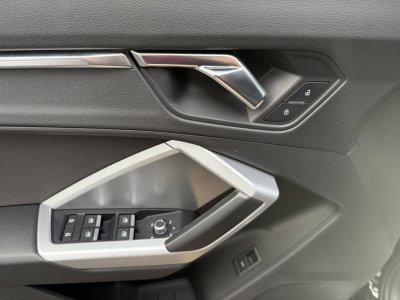 Audi Q3 15 35 TFSI - 150 - BV S-tronic - Limited - CARPLAY %2B RADAR AR   - 21