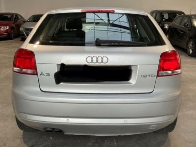 Audi A3 19 TDI 105CH AMBIENTE S TRONIC 6 3P - 2