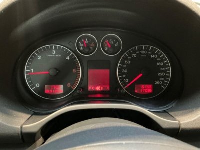 Audi A3 19 TDI 105CH AMBIENTE S TRONIC 6 3P - 4