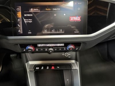 Audi Q3 35 TFSI 150CH Toit Panoramique -Bang Olufen Icockpit   - 14