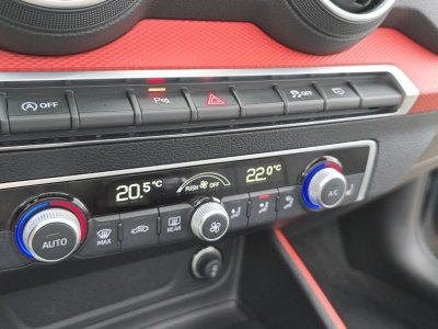 Audi Q2 30 TFSI 116 BVM6 Midnight Series   - 22